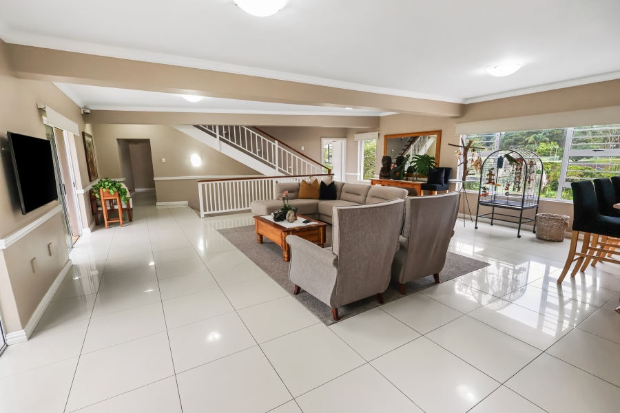 7 Bedroom Property for Sale in Nahoon Eastern Cape